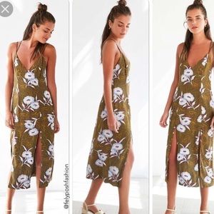 Urban Outfitters Silence & Noise Midi Dress